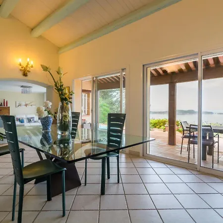Villa Pretty House With Sea View On The Hy Res à Hyères Chambre photo